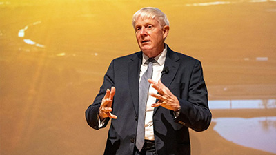 Norbert Holtkamp appointed director of Fermi National Accelerator Laboratory